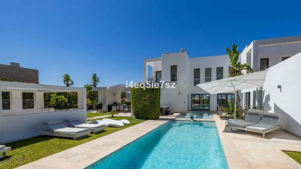 Detached Villa Javea Alicante - image 6