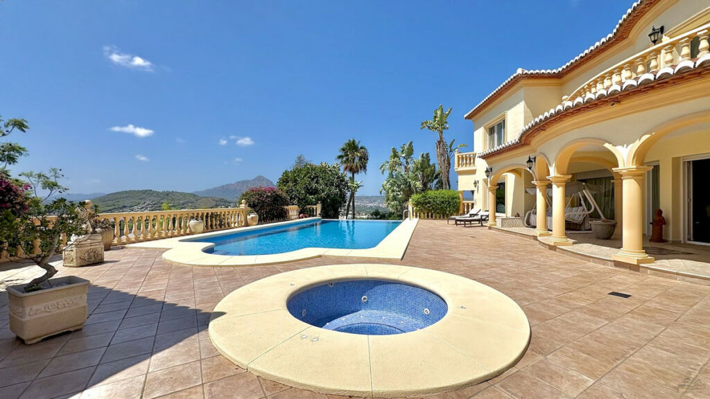 Detached Villa Javea Alicante - image 6