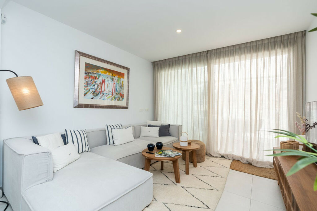 Penthouse Elviria Málaga - image 6