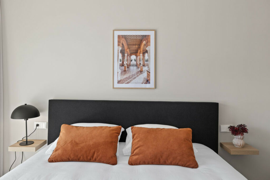Middle Floor Apartment Estepona Málaga - image 6