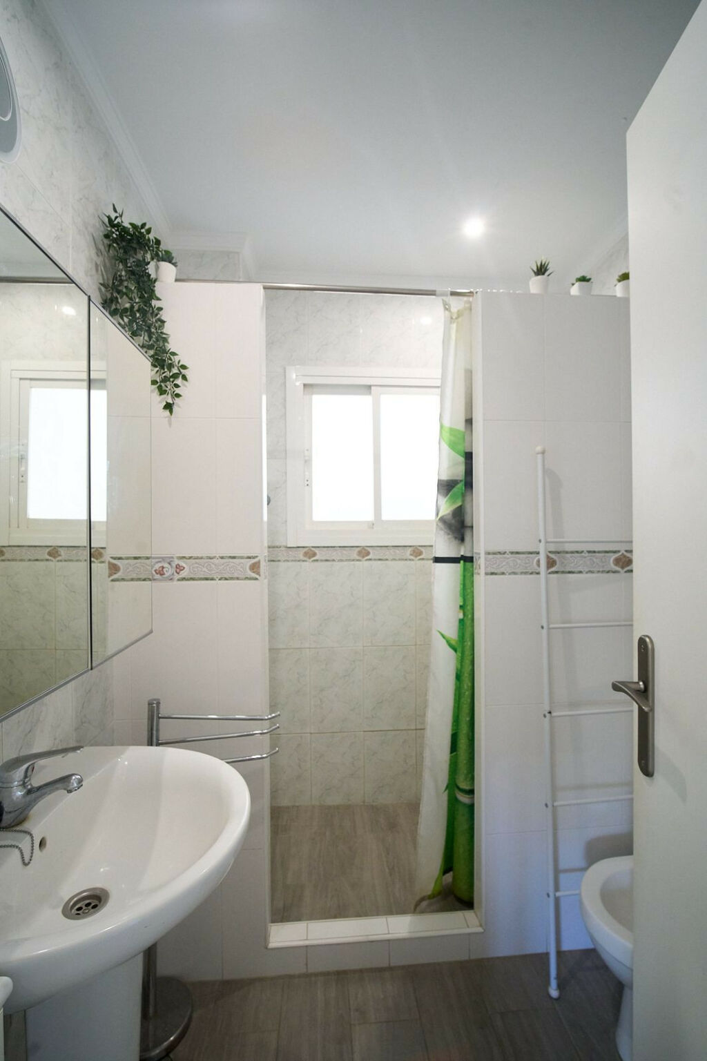 Ground Floor Apartment Estepona Málaga - image 16