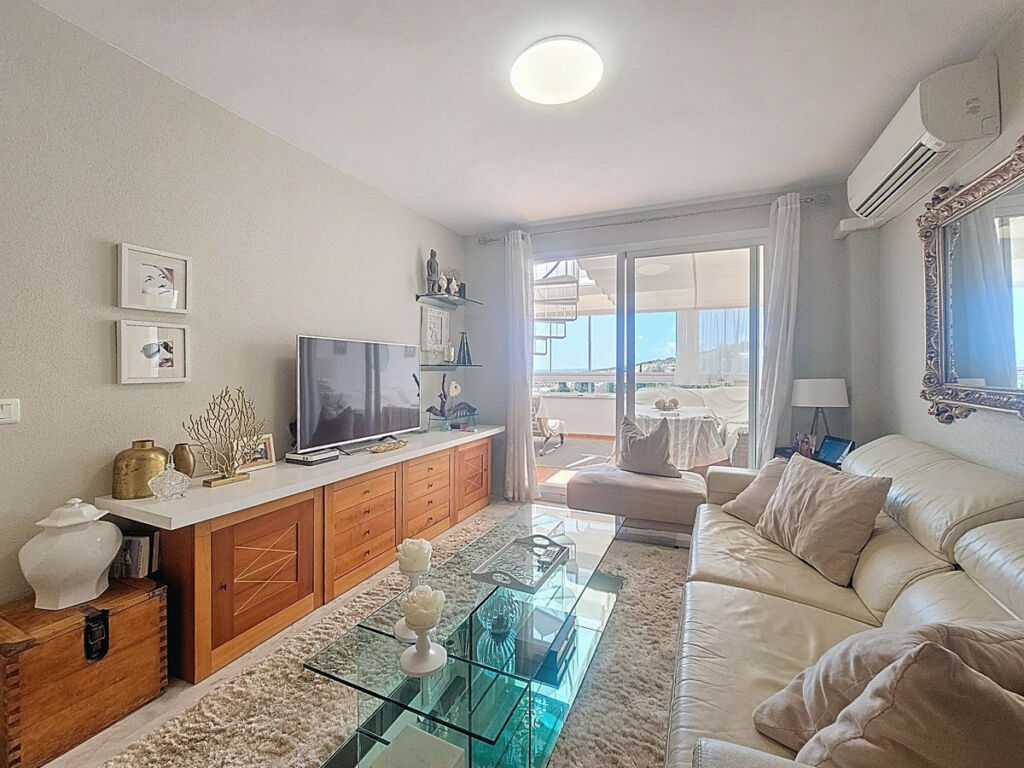 Penthouse Casares Málaga - image 6