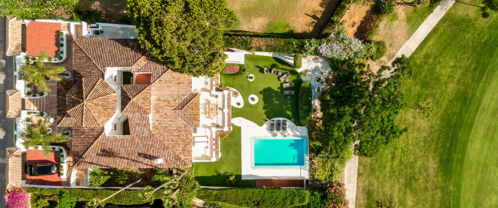 Detached Villa Aloha Málaga - image 6