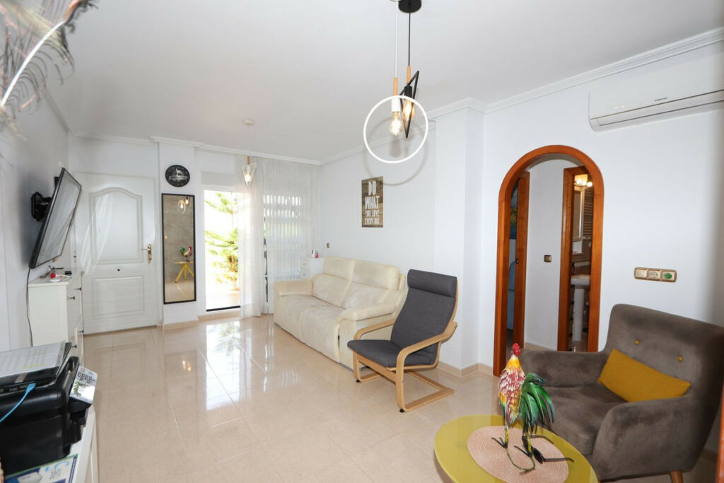 Ground Floor Apartment Lomas de Cabo Roig Alicante - image 6