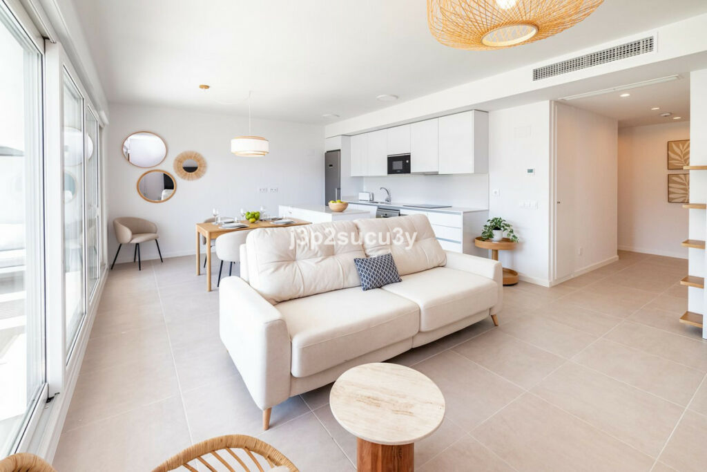 Ground Floor Apartment Bel Air Málaga - image 6