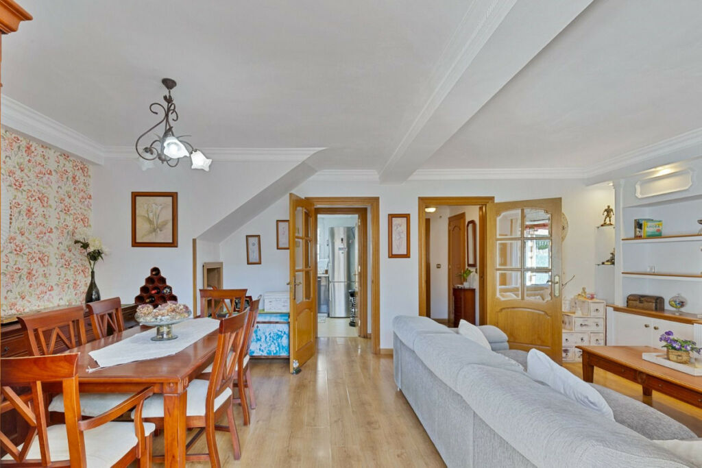 Semi-Detached House Fuengirola Málaga - image 6