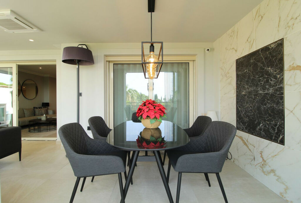 Ground Floor Apartment Sierra Blanca Málaga - image 19