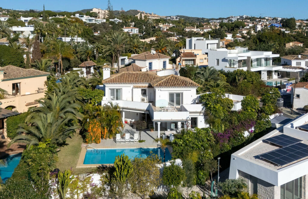 Detached Villa Marbesa Málaga - image 60