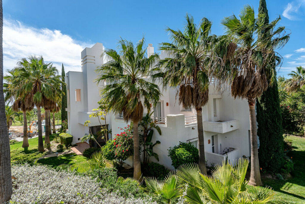 Middle Floor Apartment Casares Málaga - image 62