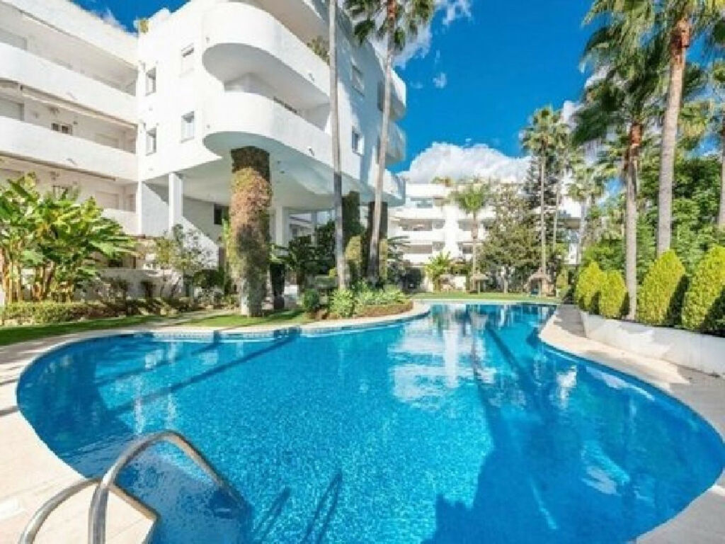 Ground Floor Apartment The Golden Mile Málaga - image 49