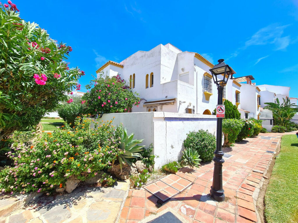 Semi-Detached House Casares Playa Málaga - image 66