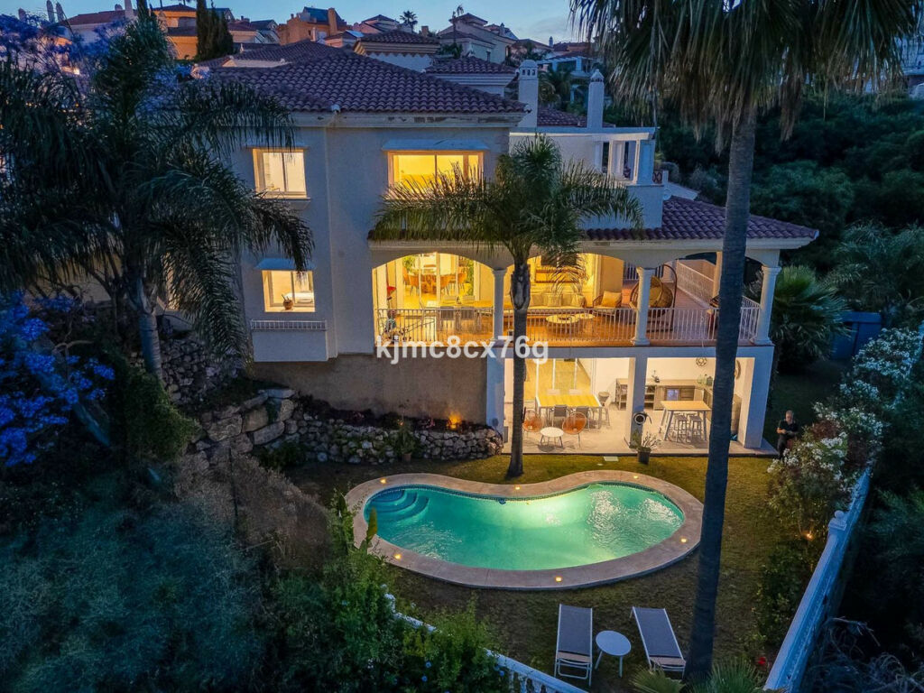 Detached Villa Riviera del Sol Málaga - image 66