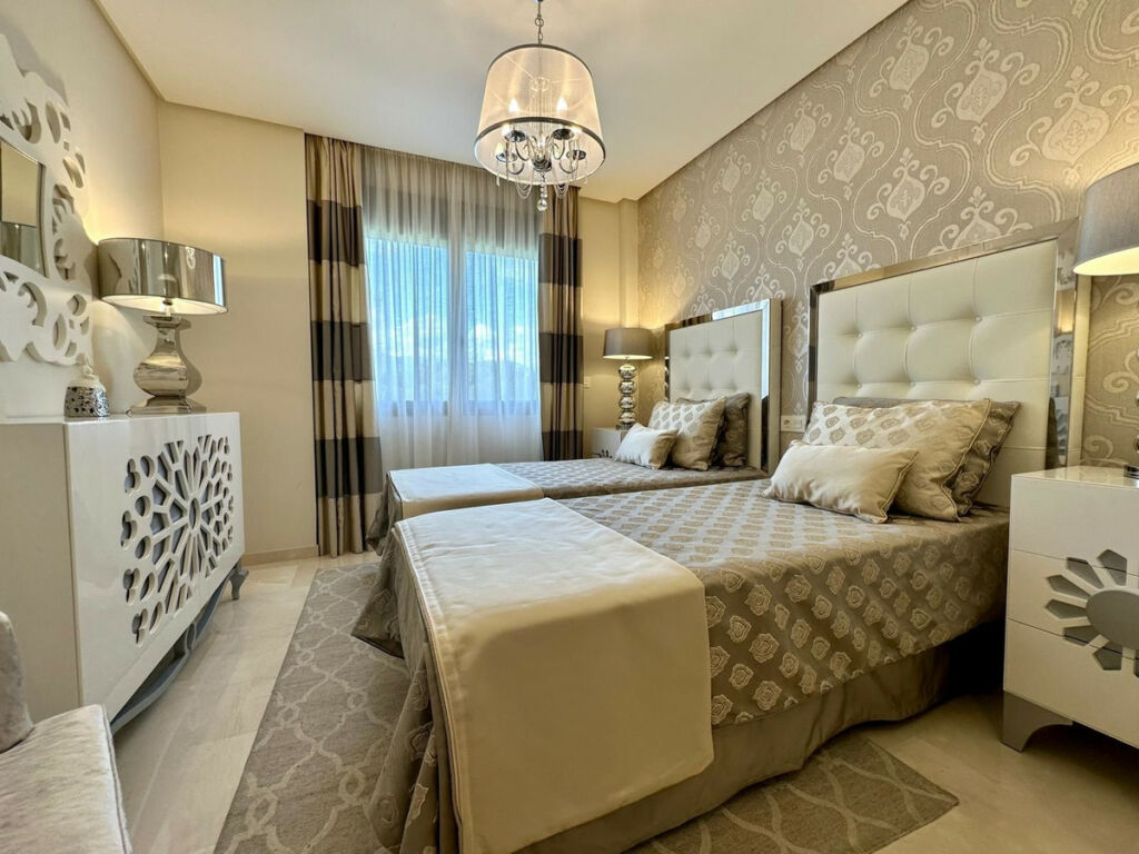 Detached Villa Marbella Málaga - image 43