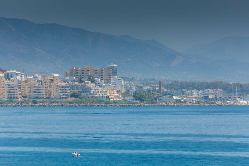 Detached Villa Estepona Málaga - image 69