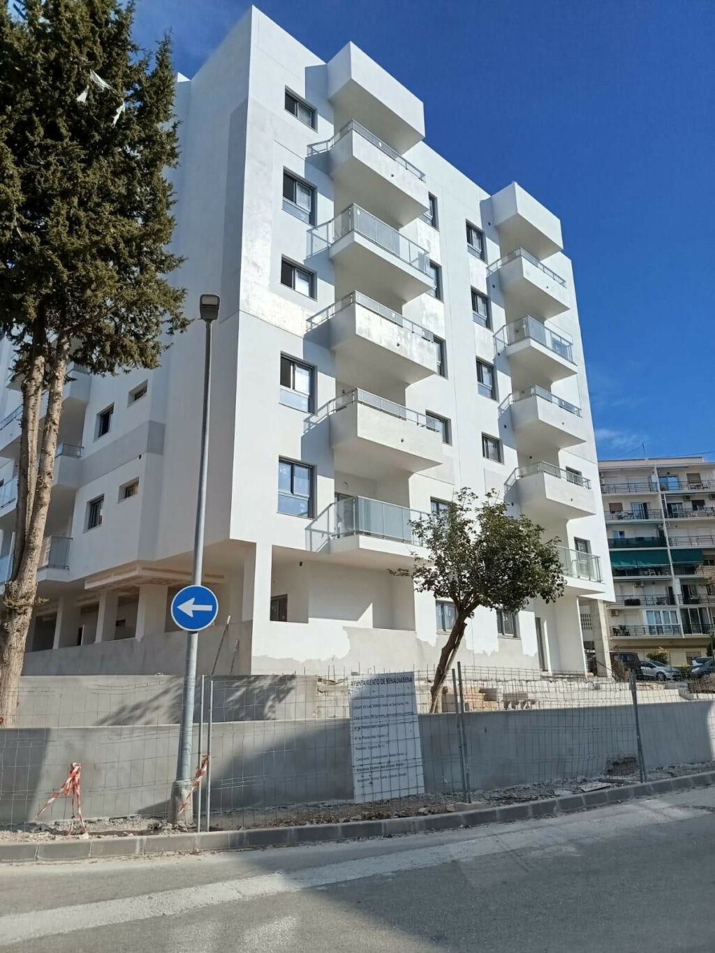 Middle Floor Apartment Benalmadena Málaga - image 7