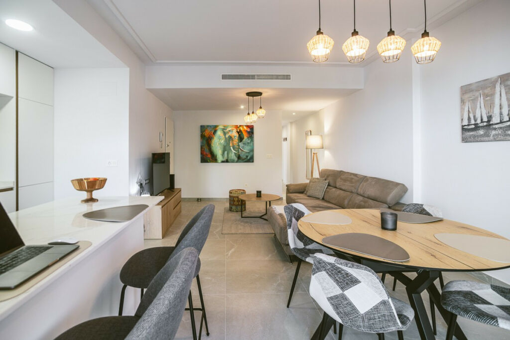 Middle Floor Apartment Playa Del Cura Alicante - image 8
