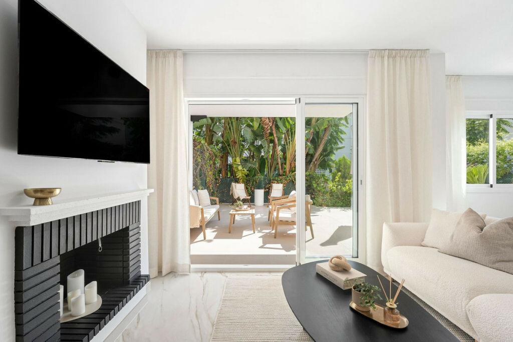 Ground Floor Apartment Guadalmina Baja Málaga - image 7