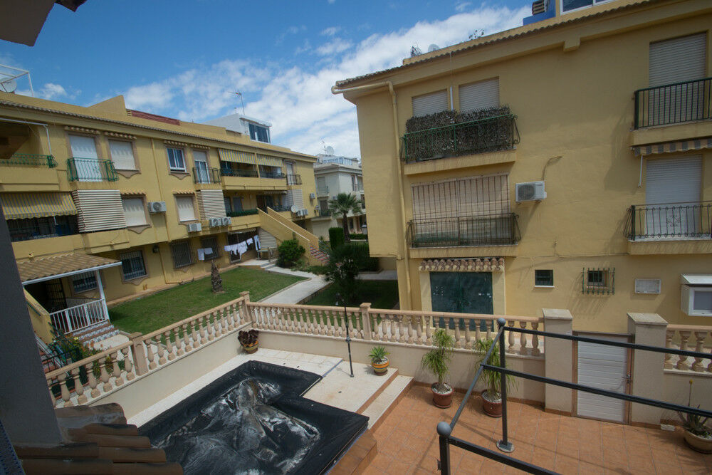 Middle Floor Apartment Mar Azul Alicante - image 7