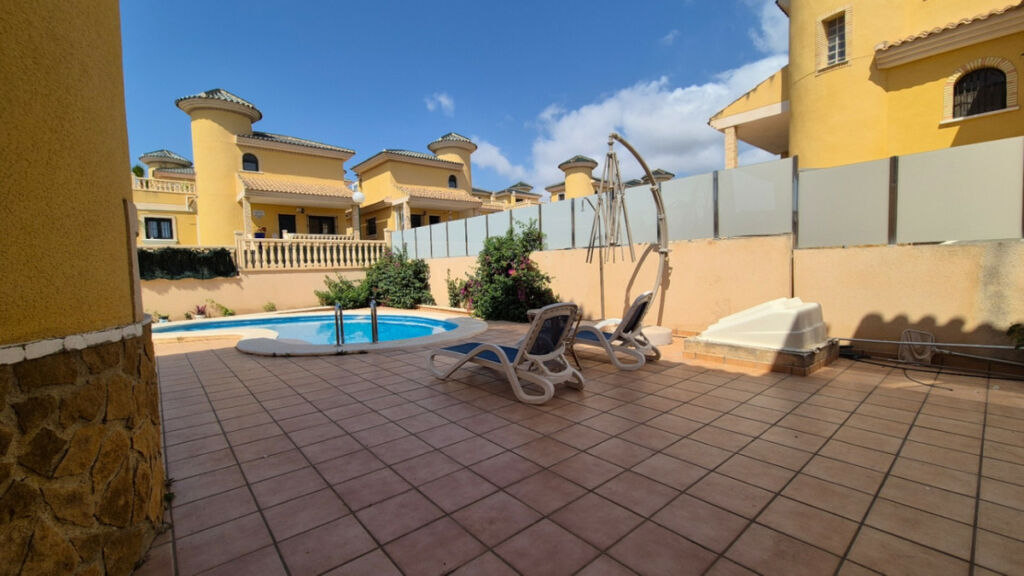 Detached Villa Orihuela Alicante - image 7