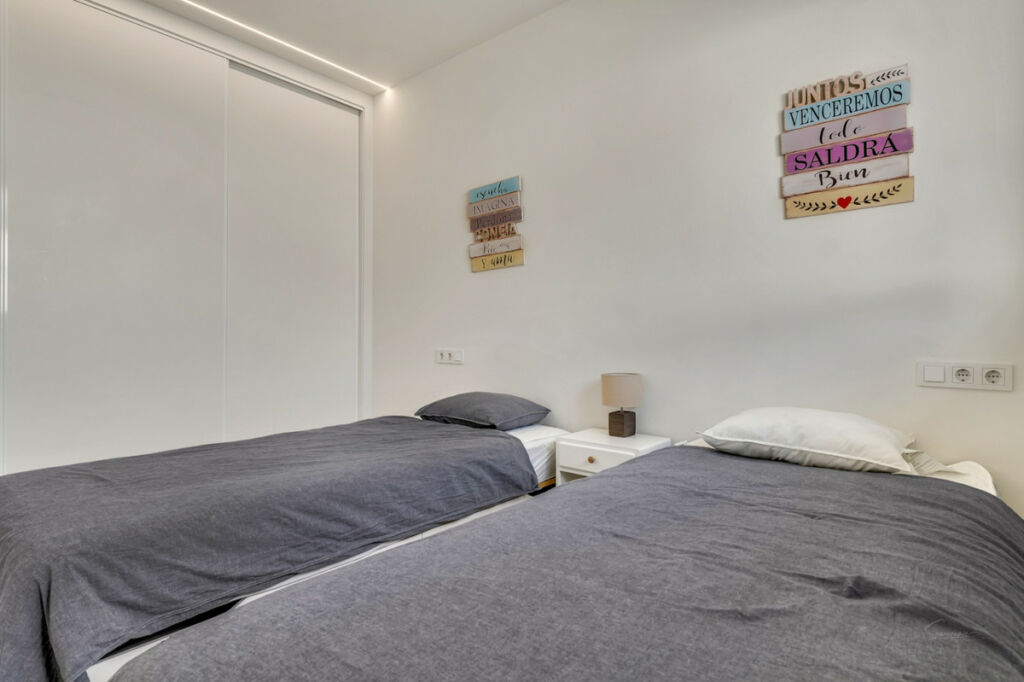 Penthouse Duplex Finestrat Alicante - image 7
