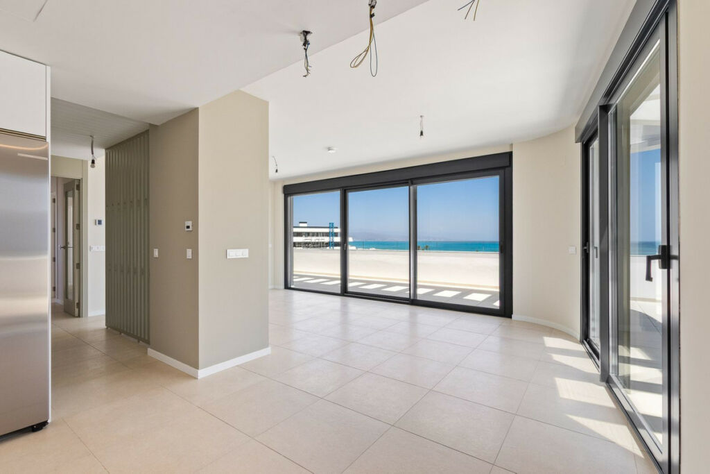 Penthouse Playamar Málaga - image 7