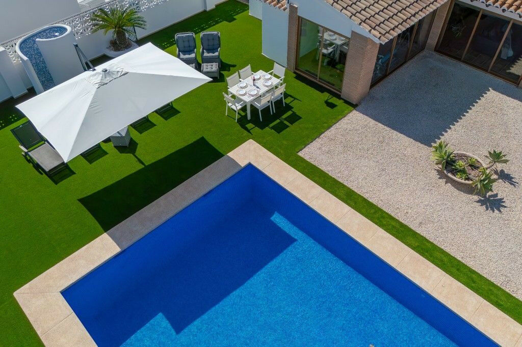 Detached Villa Calpe Alicante - image 8
