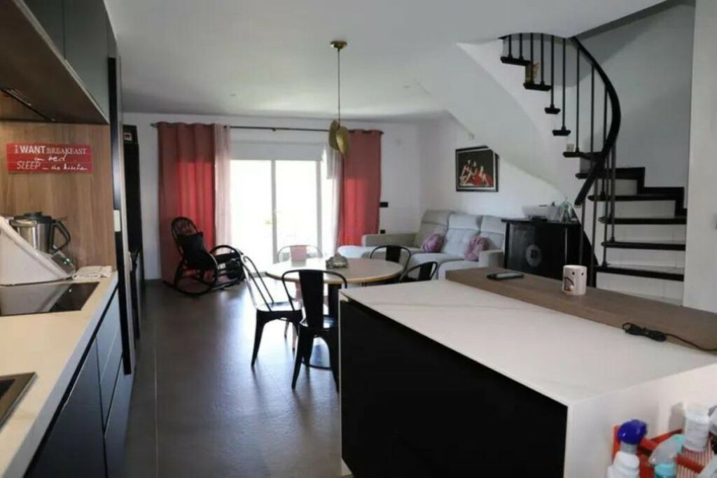 Townhouse Atalaya Málaga - image 7