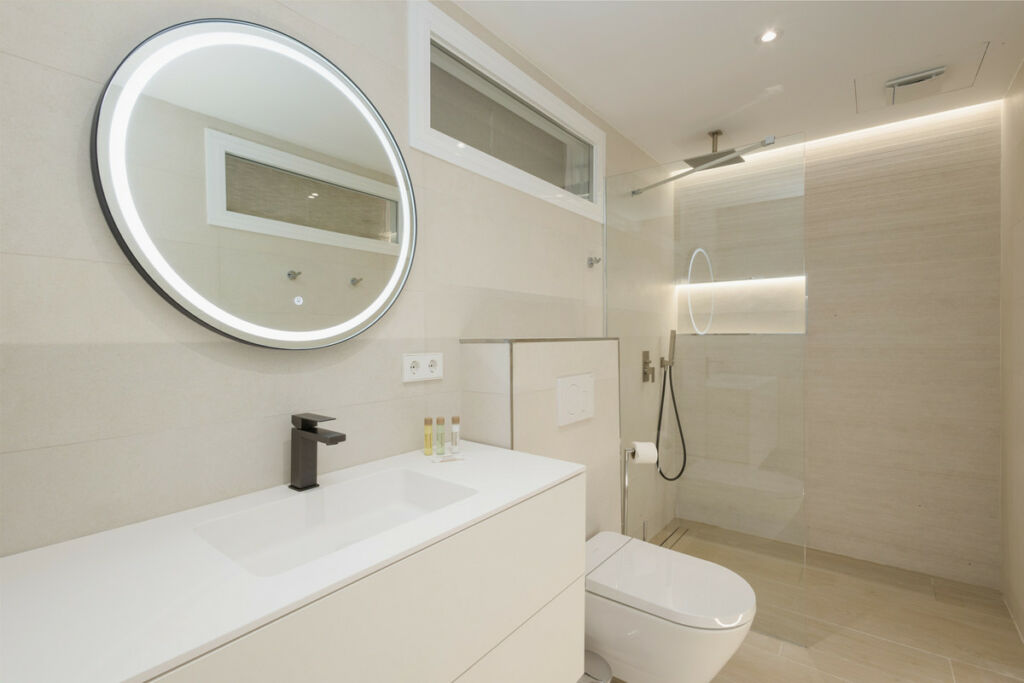 Ground Floor Apartment Bahía de Marbella Málaga - image 7