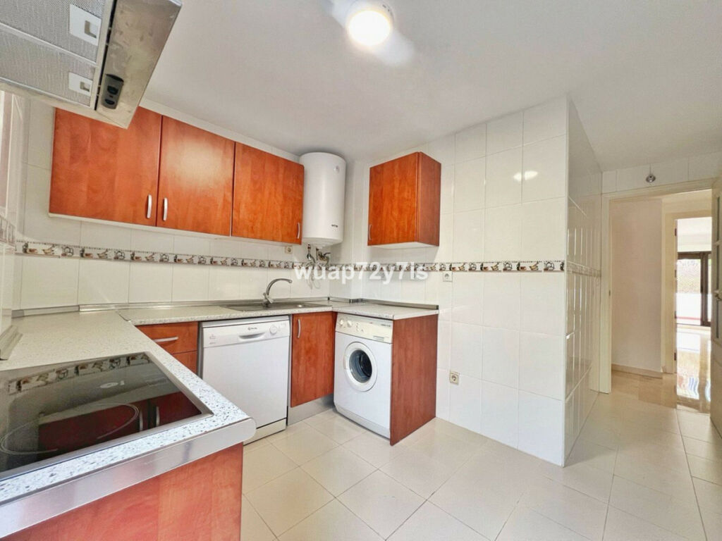 Ground Floor Apartment Costalita Málaga - image 11