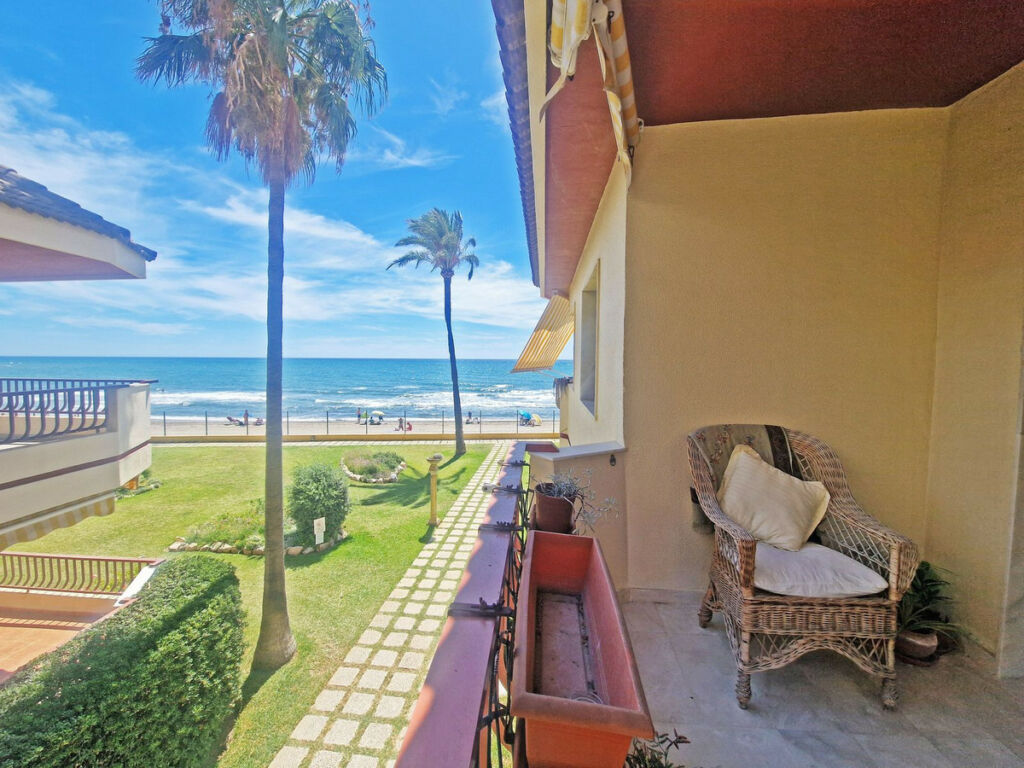Middle Floor Studio Riviera del Sol Málaga - image 10