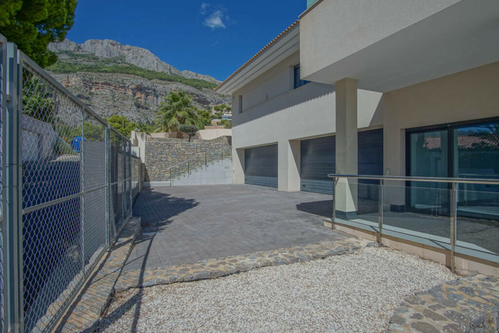 Detached Villa Altea Alicante - image 7