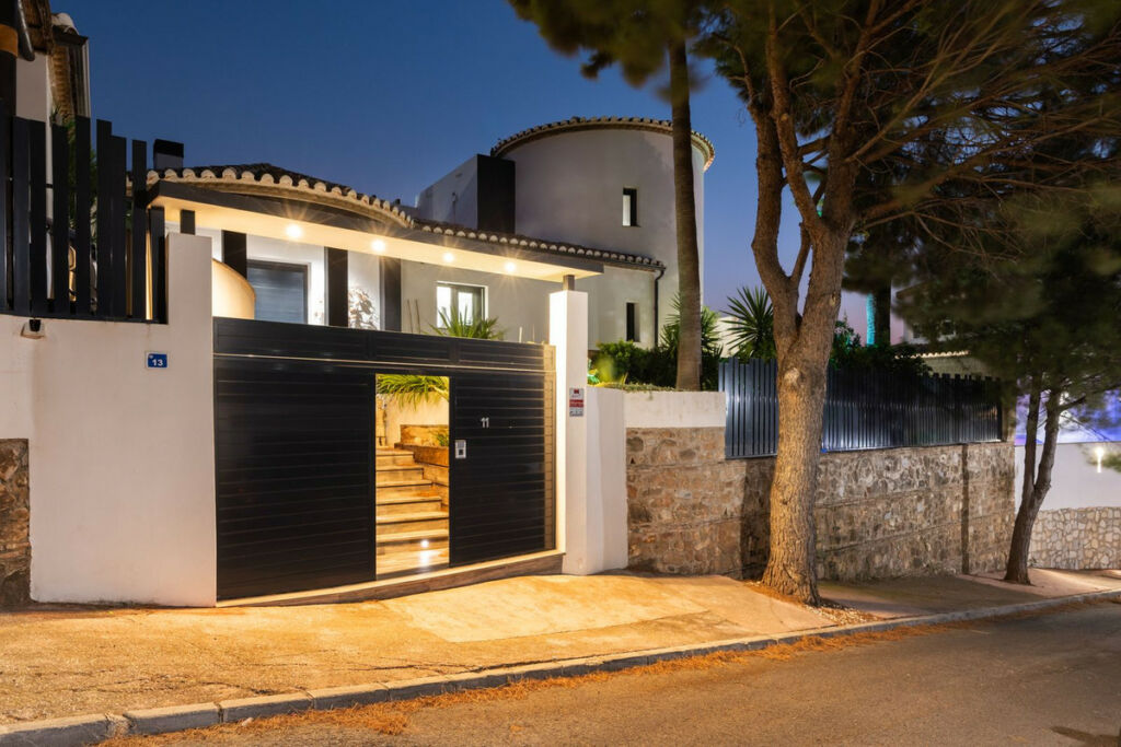 Detached Villa Mijas Costa Málaga - image 7