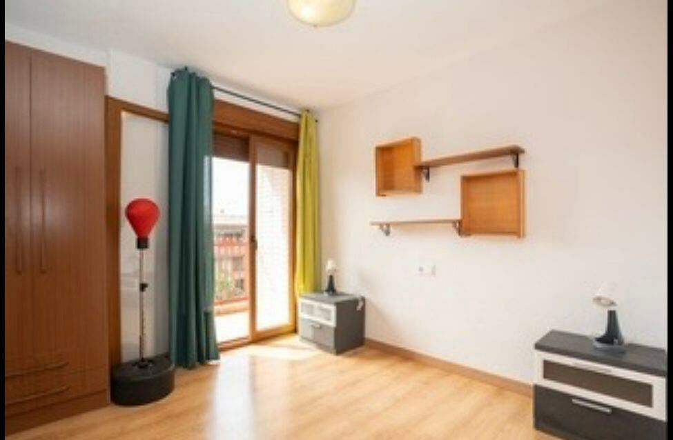 Middle Floor Apartment Torrevieja Alicante - image 7