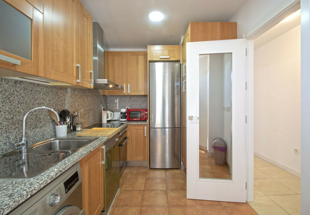 Ground Floor Apartment Selwo Málaga - image 7