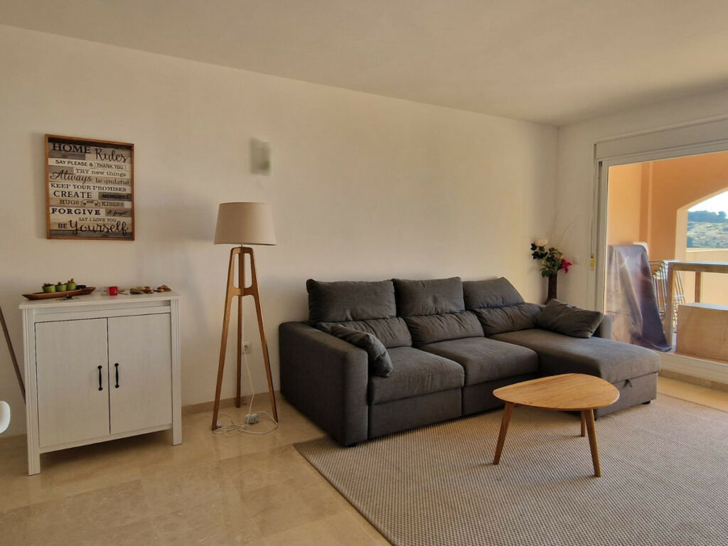 Middle Floor Apartment Calahonda Málaga - image 10