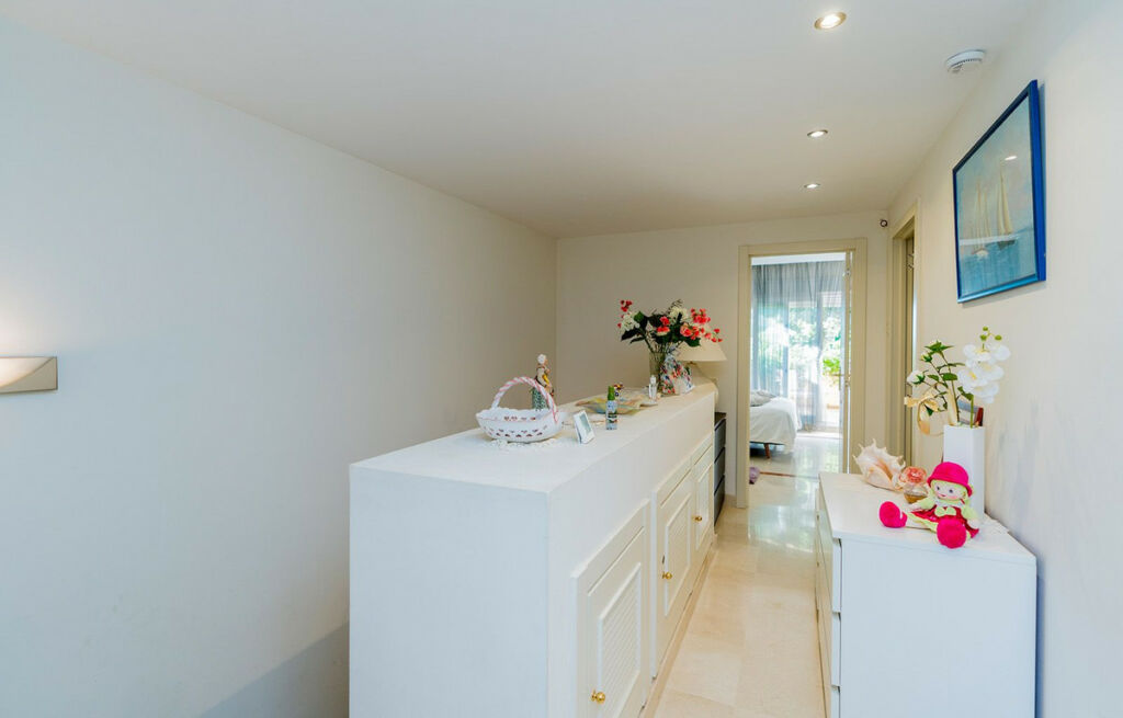 Semi-Detached House Riviera del Sol Málaga - image 7