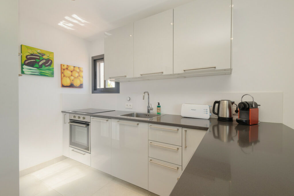 Detached Villa Costabella Málaga - image 7