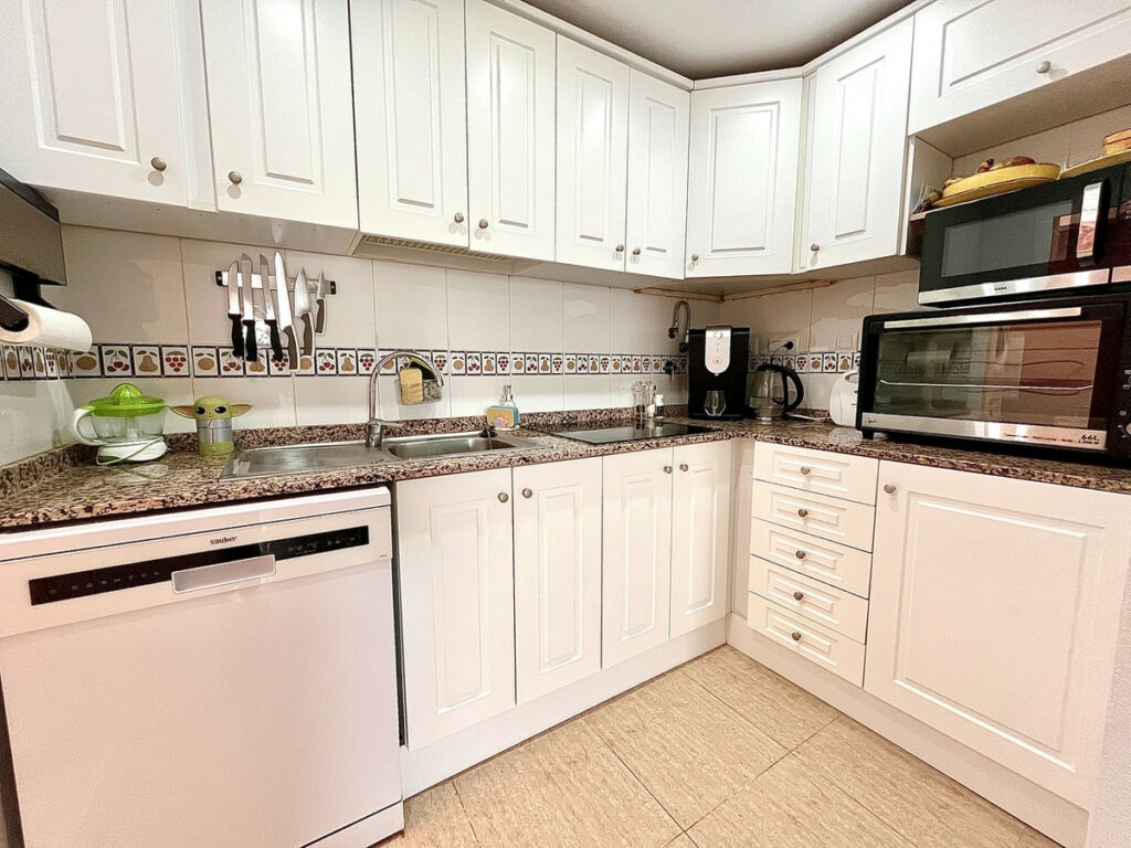 Townhouse Avileses Murcia - image 7