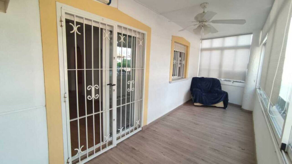 Ground Floor Apartment Playa Flamenca Alicante - image 7