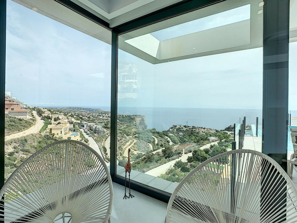 Detached Villa Benitachell Alicante - image 7