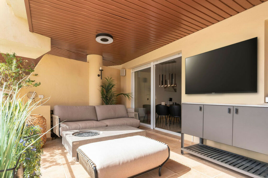 Middle Floor Apartment Torreblanca Málaga - image 7