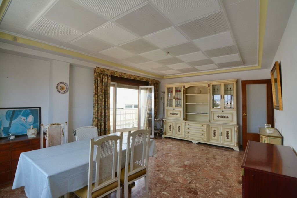 Middle Floor Apartment Fuengirola Málaga - image 7