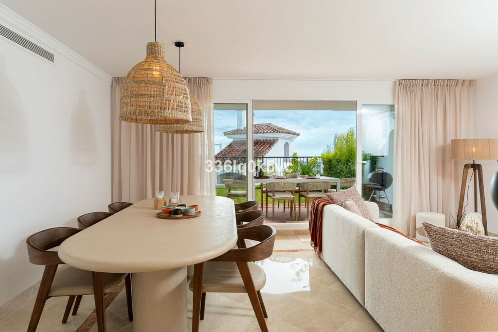 Ground Floor Apartment Benahavís Málaga - image 7