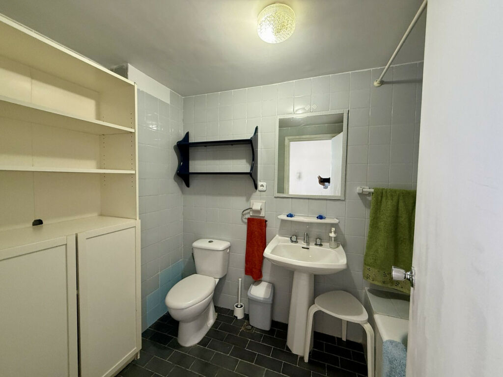 Middle Floor Apartment Calahonda Málaga - image 7