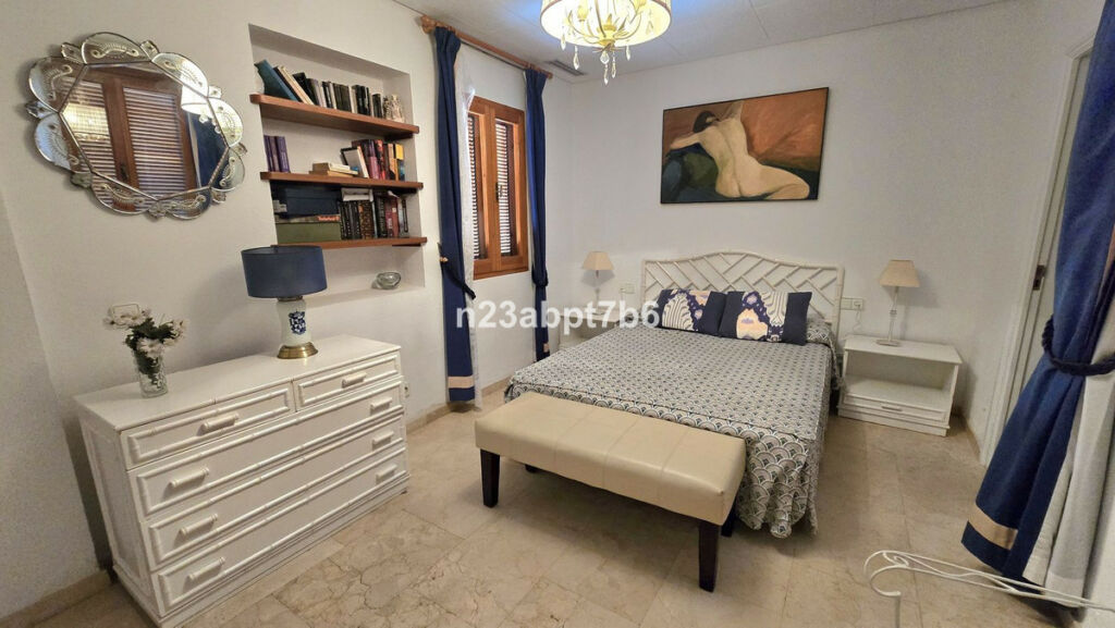 Ground Floor Apartment Nueva Andalucía Málaga - image 11