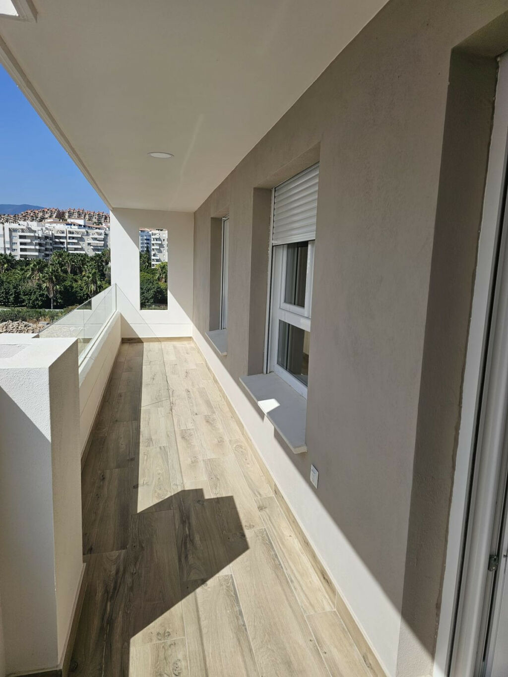 Top Floor Apartment La Campana Málaga - image 7