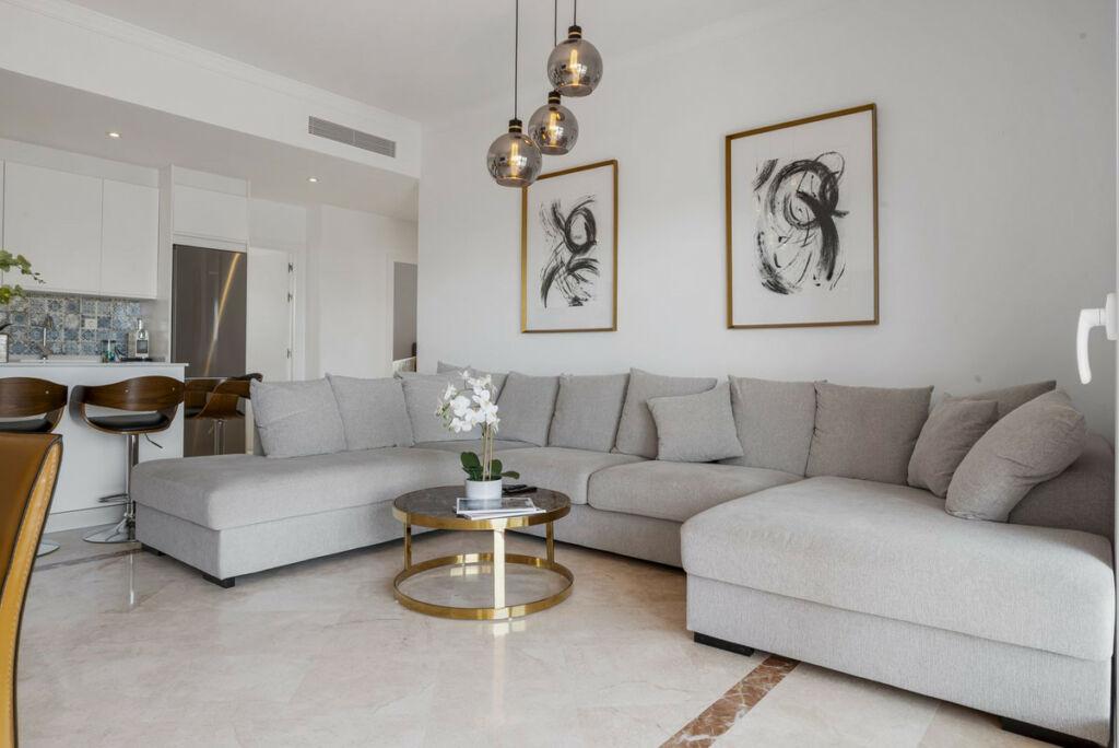 Ground Floor Apartment Benahavís Málaga - image 7