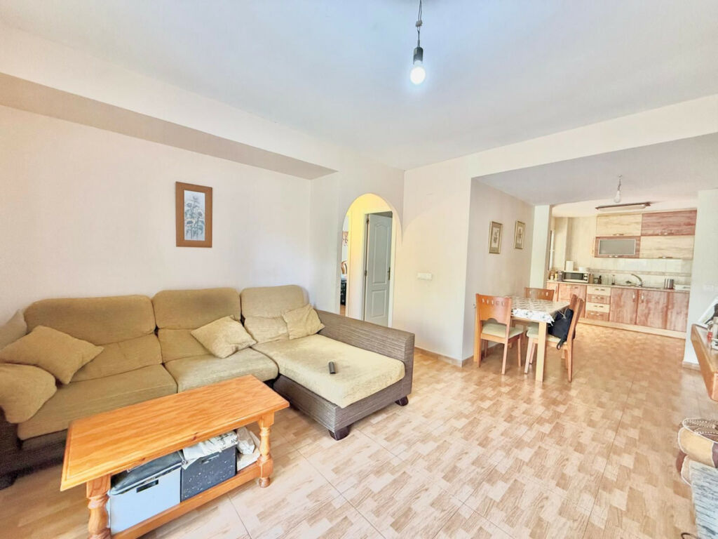Middle Floor Apartment Calahonda Málaga - image 7