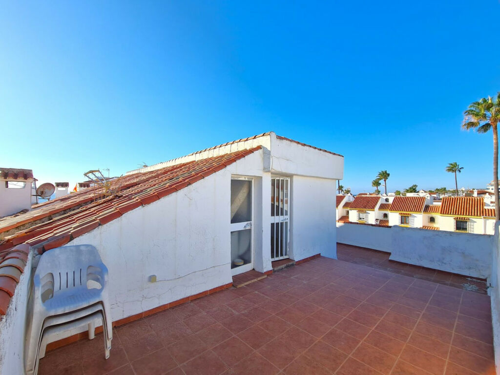 Semi-Detached House Casares Playa Málaga - image 7