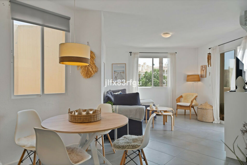 Top Floor Apartment Riviera del Sol Málaga - image 7